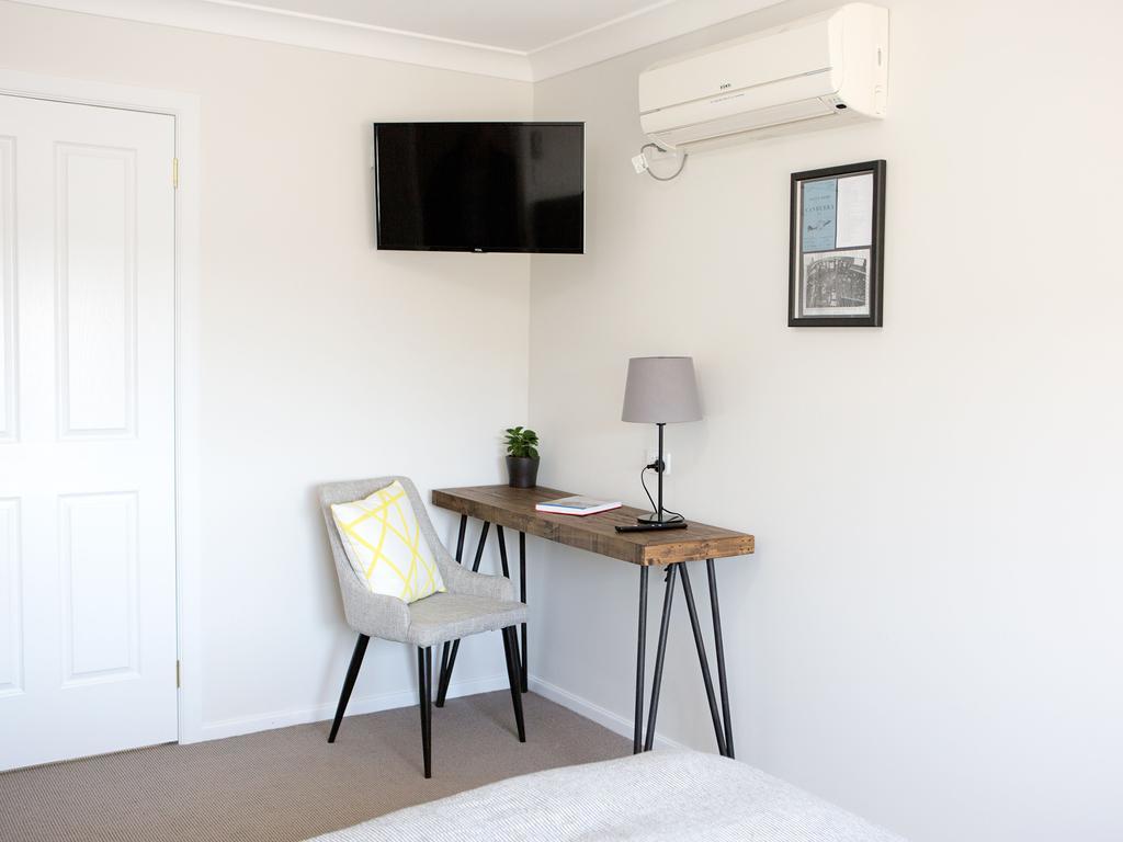 Skylodge Temora Luaran gambar